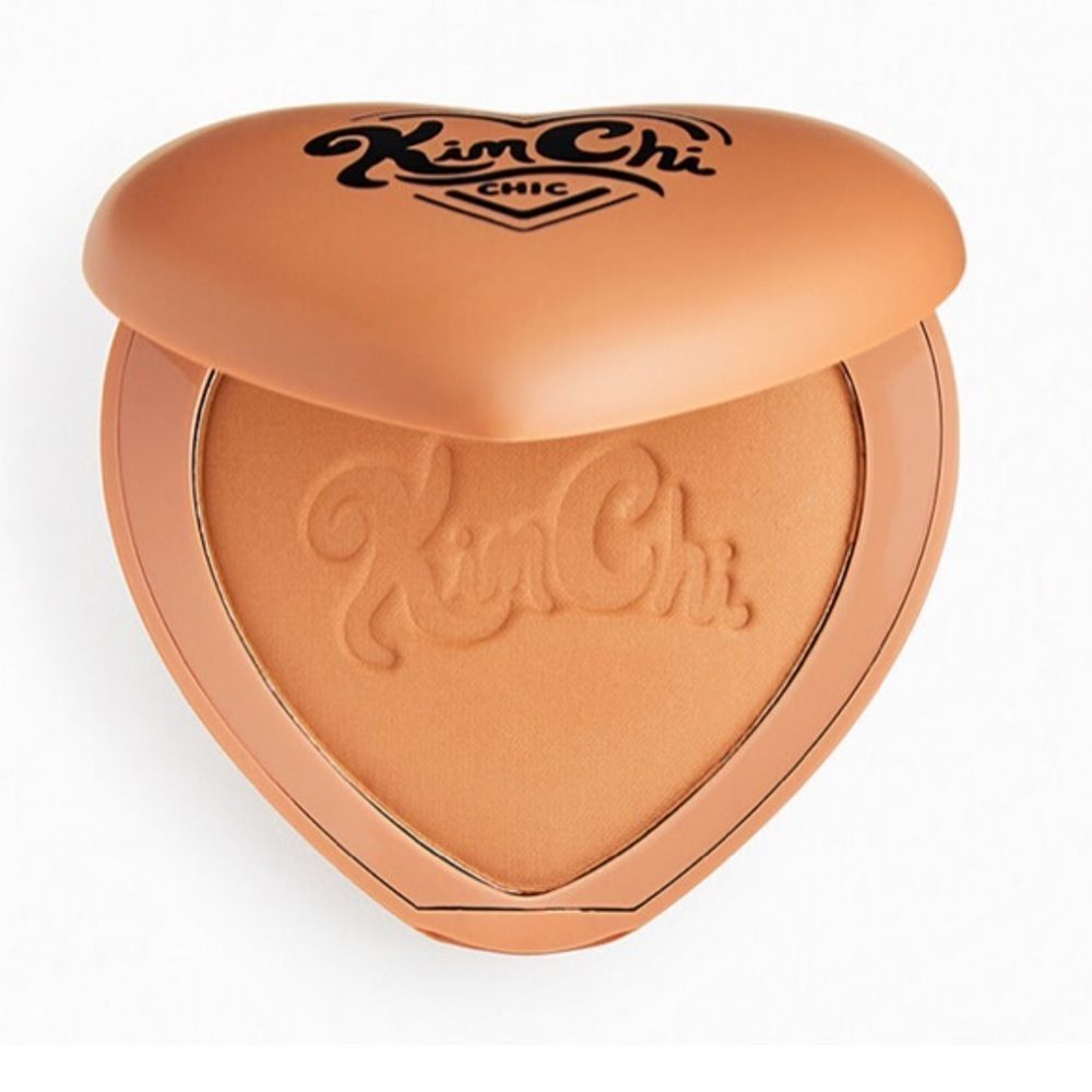KIMCHI CHIC BEAUTY Thailor Bronzer In 04